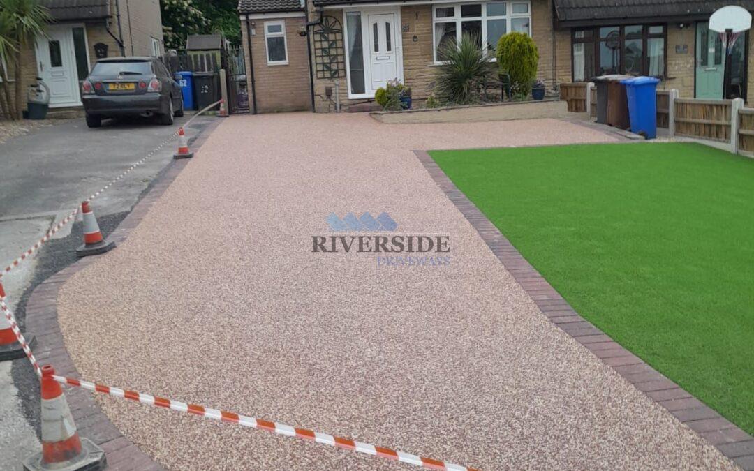 Glossop Resin driveways